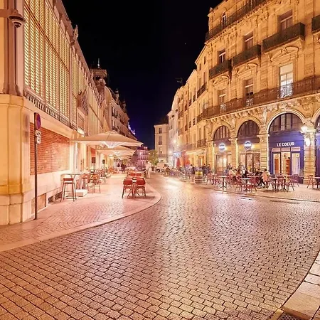 Les Halles By Paul Riquet 1609